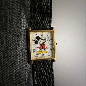 Vintage Mickey Mouse Quartz Watch